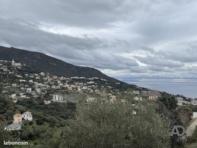 Villa 6 pièces 163 m²