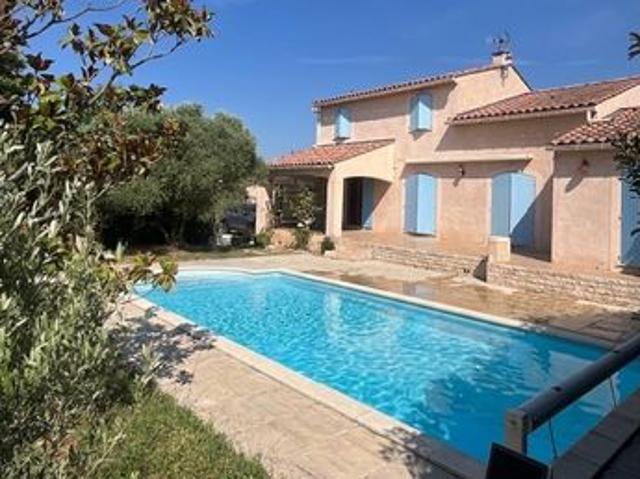 Villa 6 pièces 164 m²