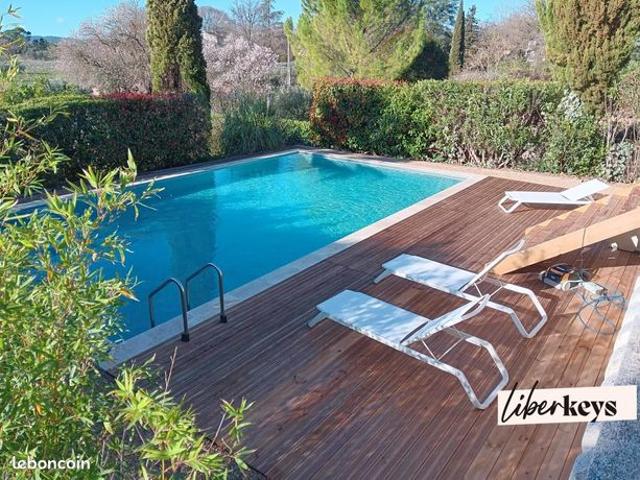 Villa 6 pièces 164 m²