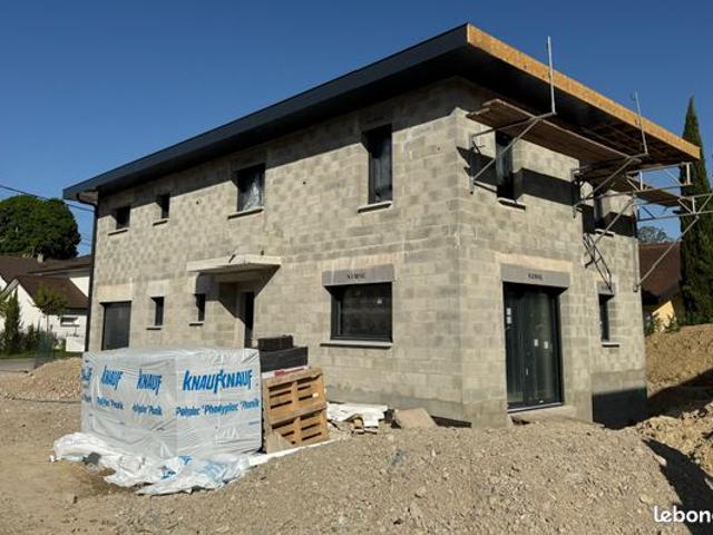 Villa 6 pièces 165 m²