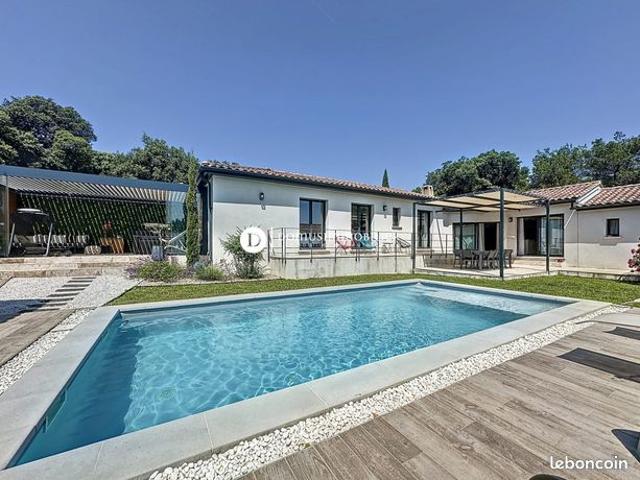 Villa 6 pièces 165 m²