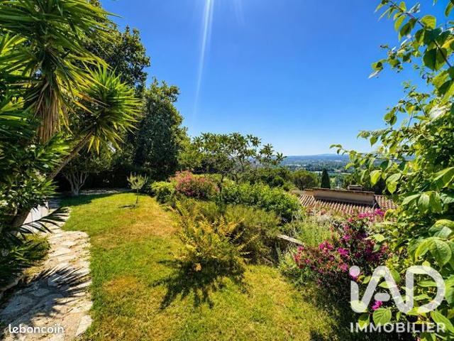 Villa 6 pièces 165 m²