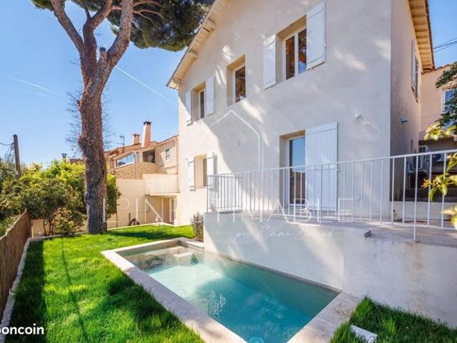 Villa 6 pièces 165 m²