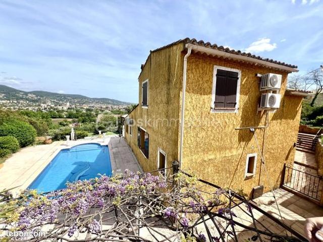 Villa 6 pièces 165 m²