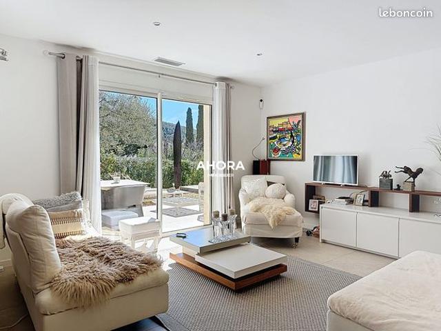 Villa 6 pièces 170 m²