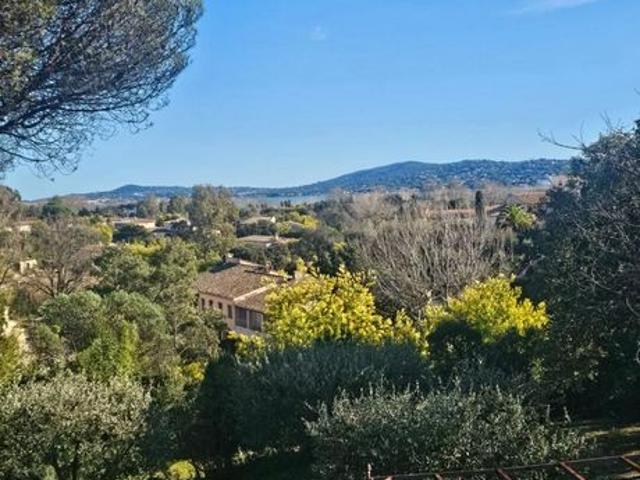 Villa 6 pièces 165 m²