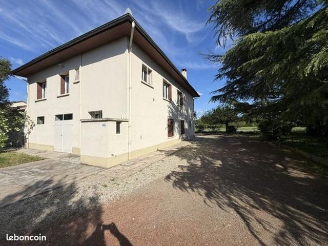 Villa 6 pièces 165 m²