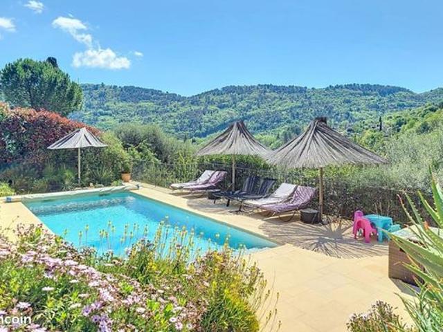 Villa 6 pièces 166 m²