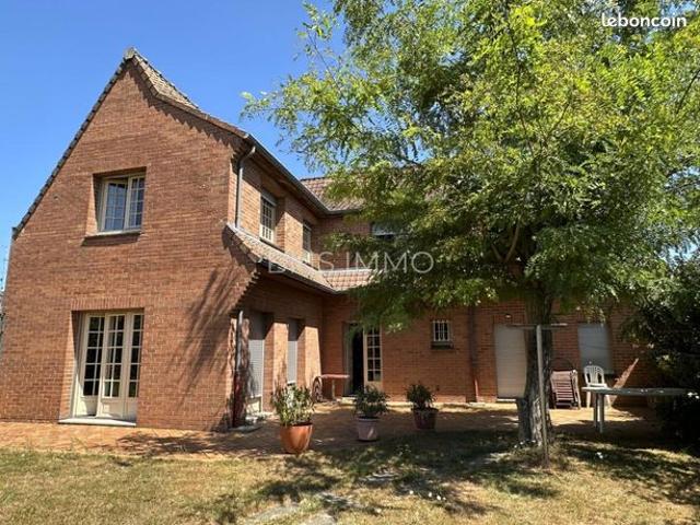 Villa 6 pièces 166 m²