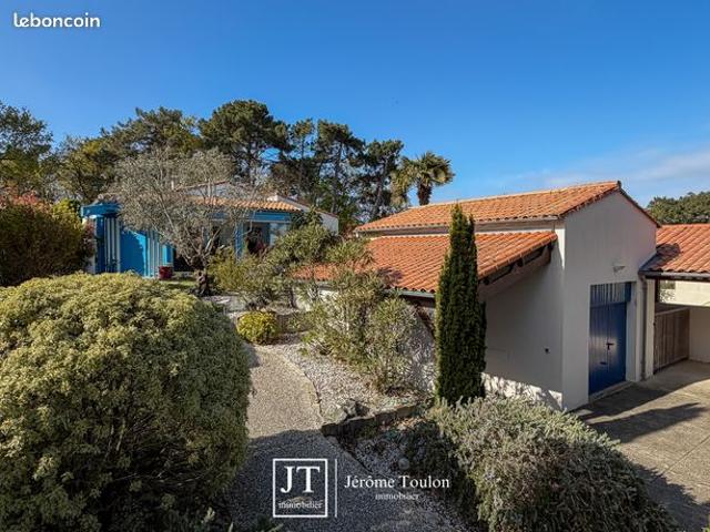 Villa 6 pièces 166 m²
