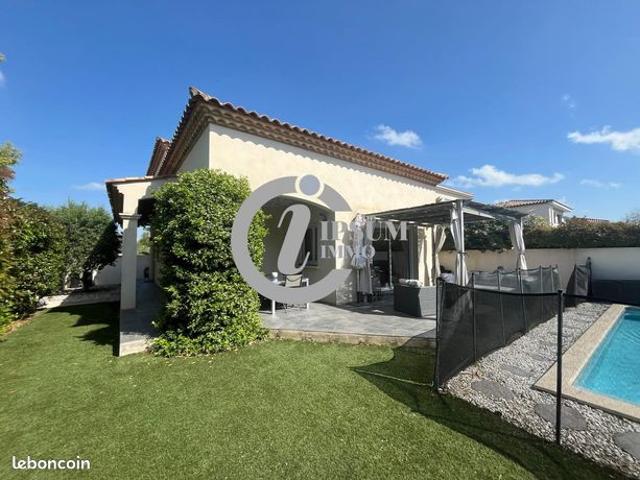 Villa 6 pièces 166 m²