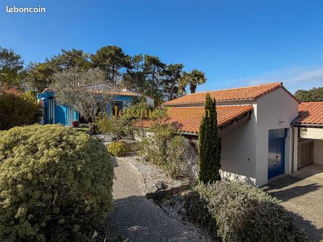 Villa 6 pièces 166 m²