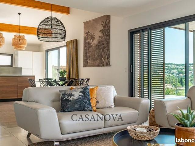 Villa 6 pièces 167 m²