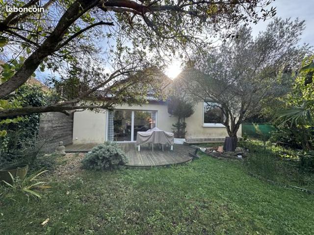 Villa 6 pièces 167 m²