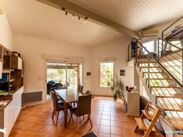 Villa 6 pièces 168 m²