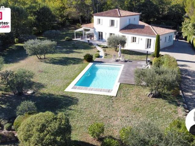 Villa 6 pièces 168 m²