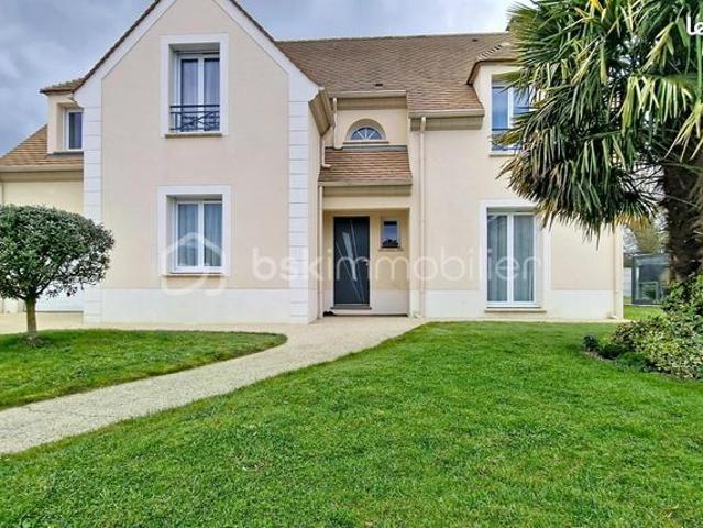 Villa 6 pièces 168 m²