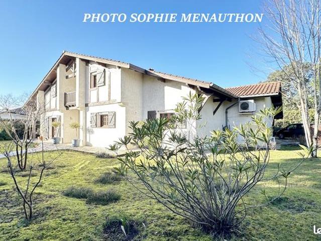 Villa 6 pièces 169 m²