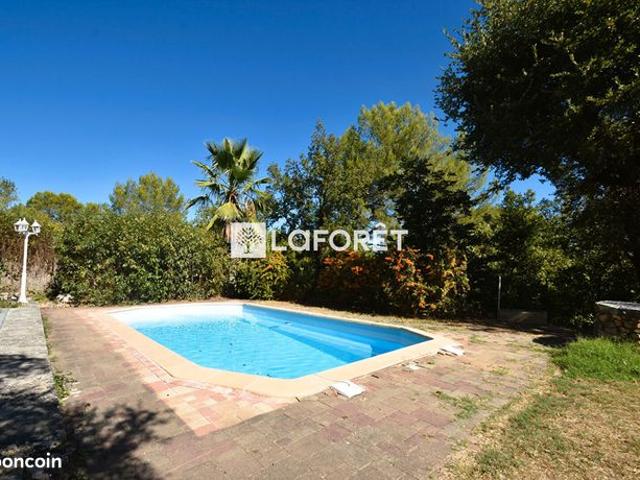 Villa 6 pièces 170 m²