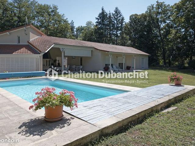 Villa 6 pièces 170 m²