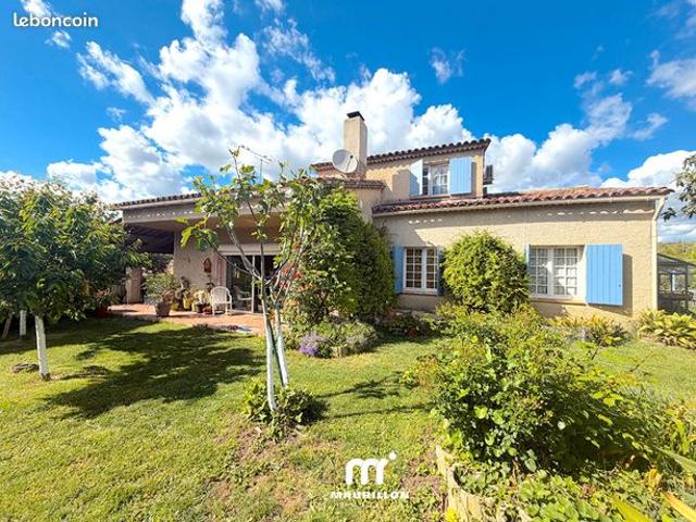 Villa 6 pièces 170 m²