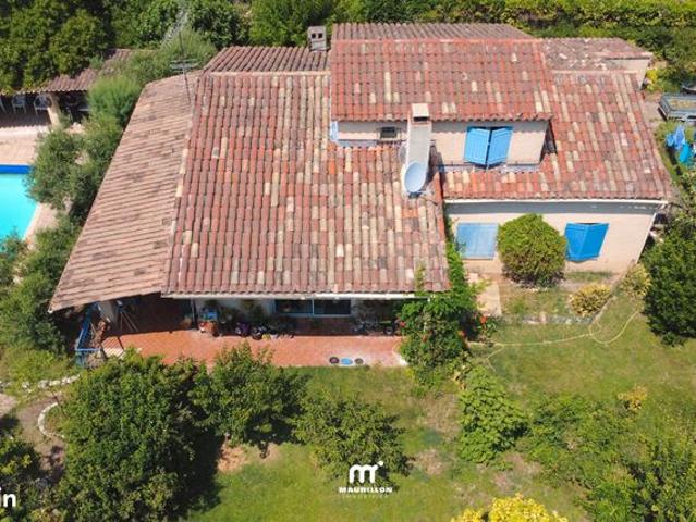 Villa 6 pièces 170 m²