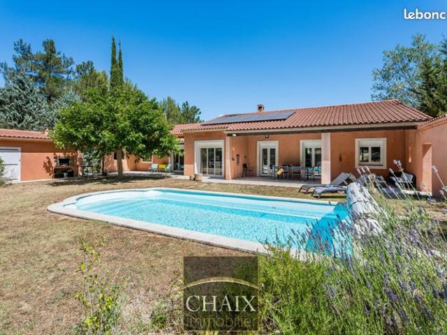 Villa 6 pièces 169 m²