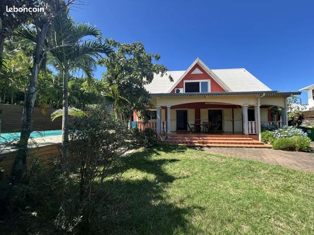 Villa 6 pièces 170 m²