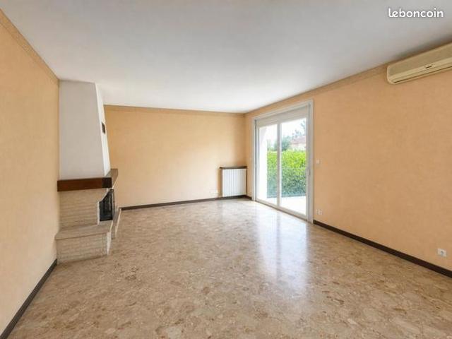 Villa 6 pièces 170 m²