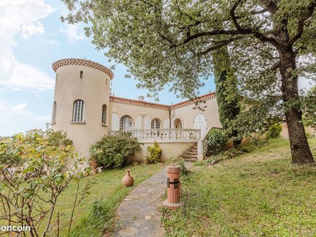 Villa 6 pièces 170 m²