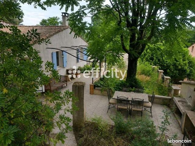 Villa 6 pièces 170 m²