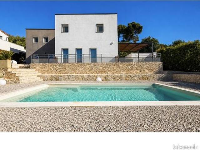Villa 6 pièces 170 m²