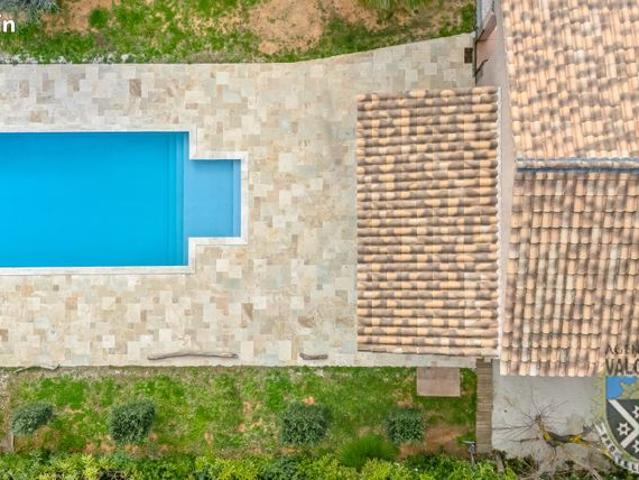 Villa 8 pièces 170 m²