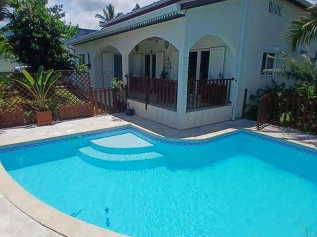 Villa 6 pièces 170 m²