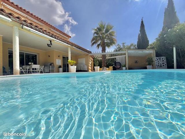 Villa 6 pièces 170 m²