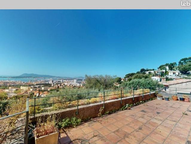 Villa 6 pièces 171 m²