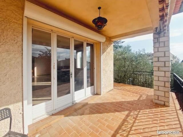Villa 6 pièces 173 m²
