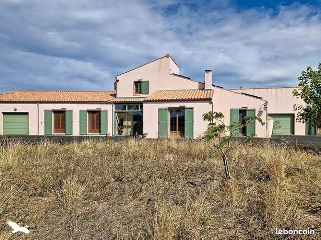Villa 6 pièces 173 m²