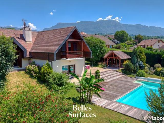 Propriété 6 pièces 173 m²