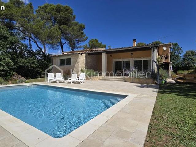 Villa 6 pièces 174 m²