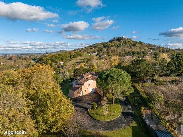 Villa 6 pièces 174 m²