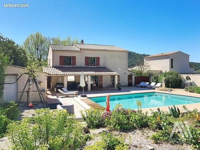 Villa 6 pièces 175 m²