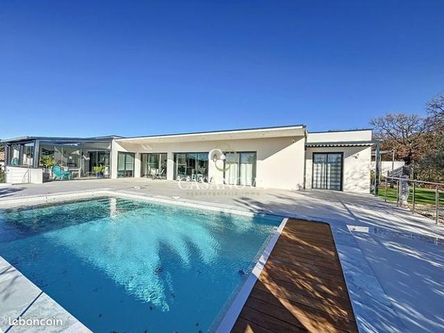 Villa 6 pièces 175 m²