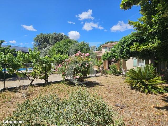 Villa 6 pièces 175 m²