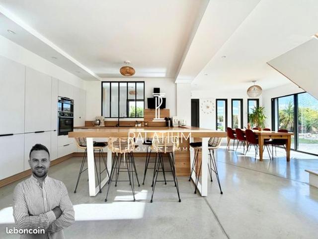 Villa 6 pièces 175 m²