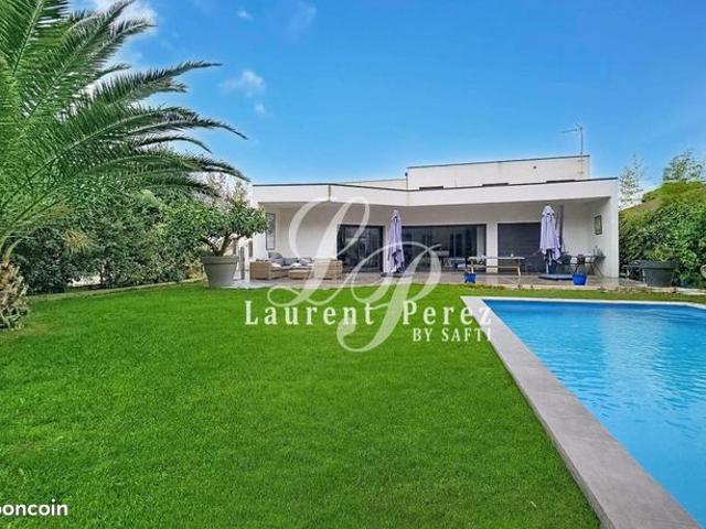 Villa 6 pièces 175 m²