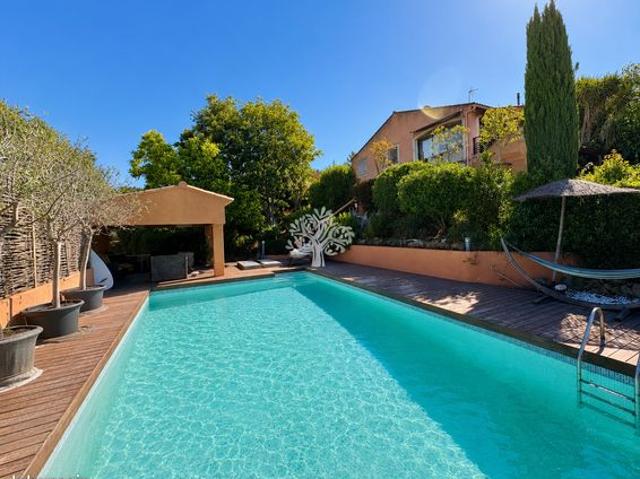 Villa 6 pièces 175 m²