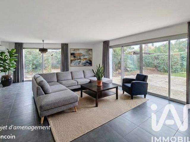 Villa 6 pièces 175 m²