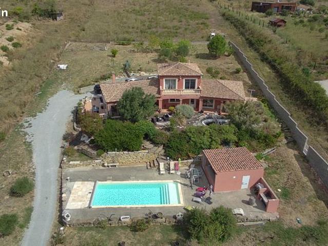 Villa 6 pièces 176 m²