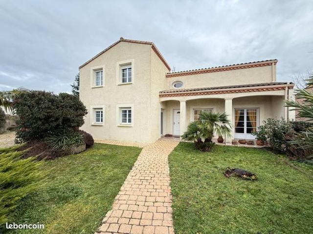 Villa 6 pièces 176 m²